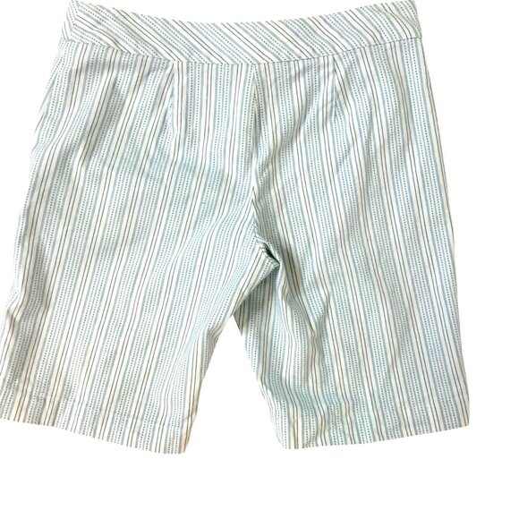 Talbots Linen Blend Striped Women Bermuda Shorts Pockets Stretch Blue Preppy 4P - Picture 2 of 6